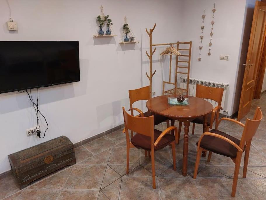 Appartement La Buhardilla. Aparcamiento Exterior Privado à Teruel Extérieur photo