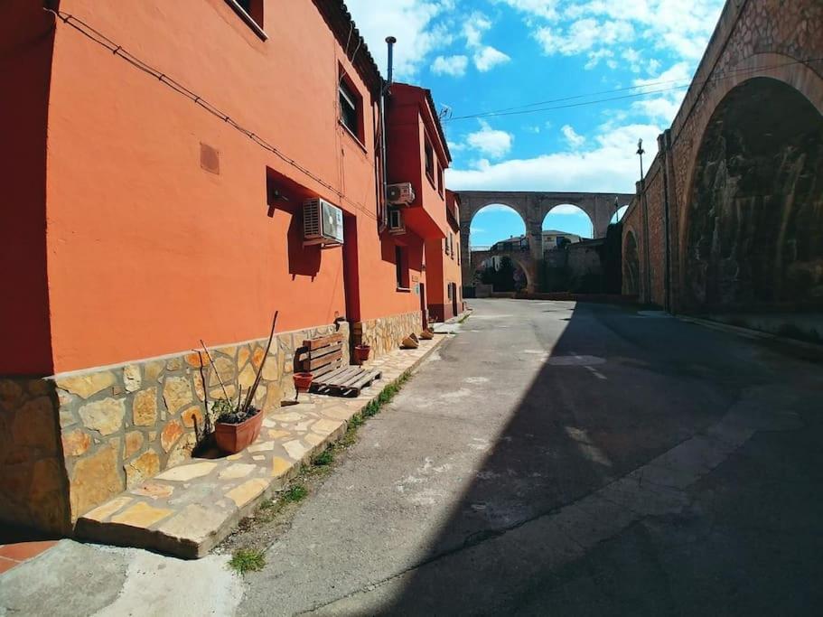 Appartement La Buhardilla. Aparcamiento Exterior Privado à Teruel Extérieur photo