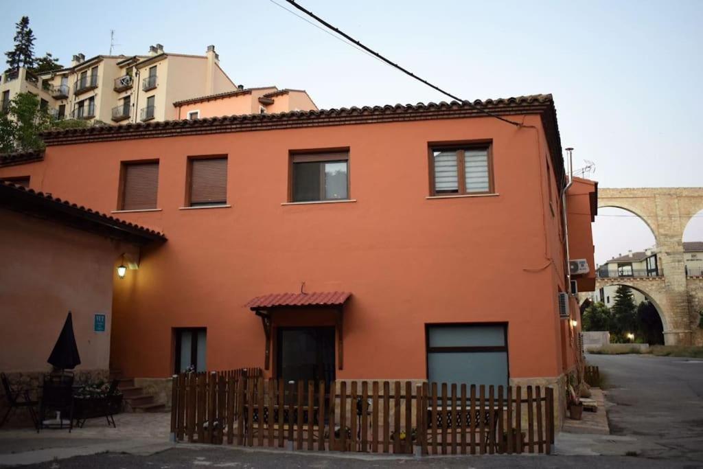 Appartement La Buhardilla. Aparcamiento Exterior Privado à Teruel Extérieur photo