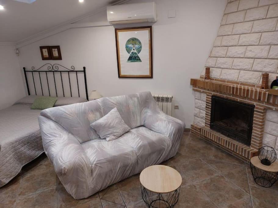 Appartement La Buhardilla. Aparcamiento Exterior Privado à Teruel Extérieur photo