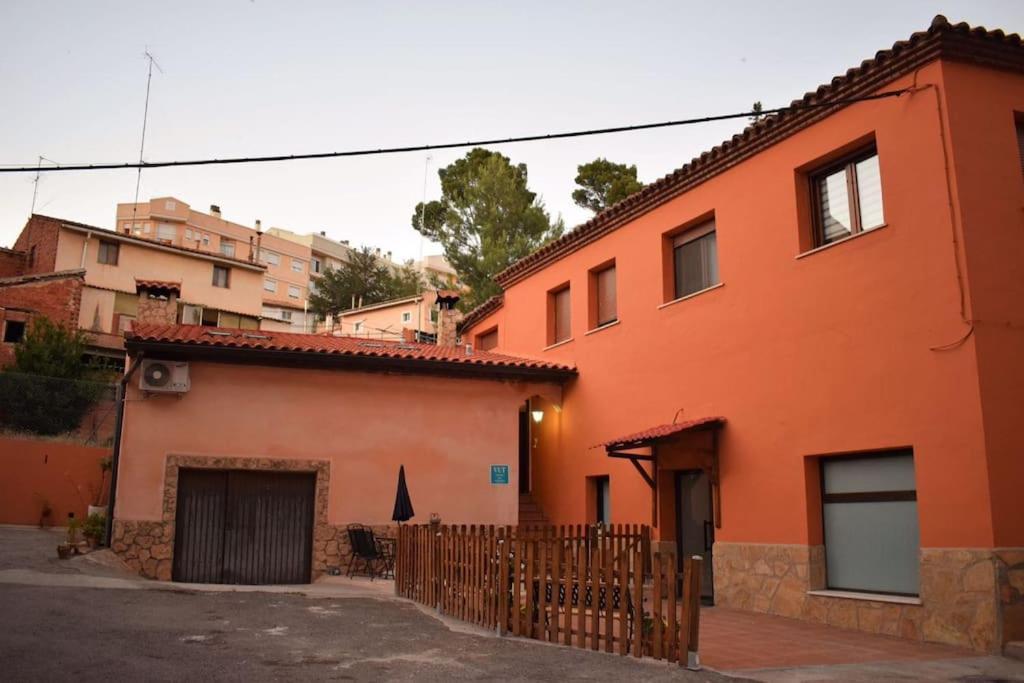 Appartement La Buhardilla. Aparcamiento Exterior Privado à Teruel Extérieur photo