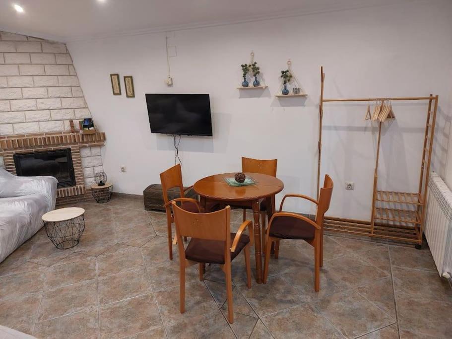 Appartement La Buhardilla. Aparcamiento Exterior Privado à Teruel Extérieur photo