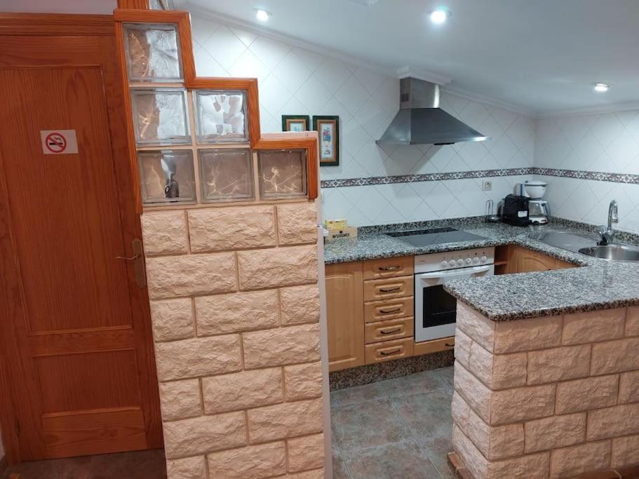 Appartement La Buhardilla. Aparcamiento Exterior Privado à Teruel Extérieur photo